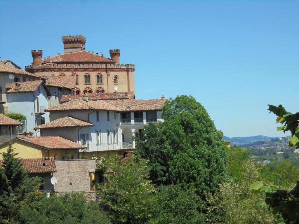 Vila Agriturismo La Terrazza Sul Bosco Barolo Exteriér fotografie