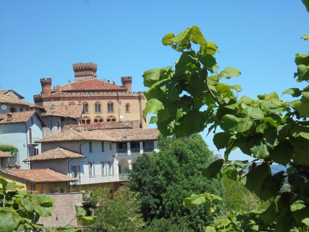 Vila Agriturismo La Terrazza Sul Bosco Barolo Exteriér fotografie